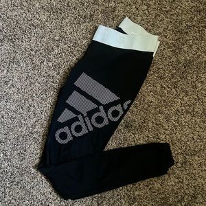 Adidas medium rise black and white leggings M